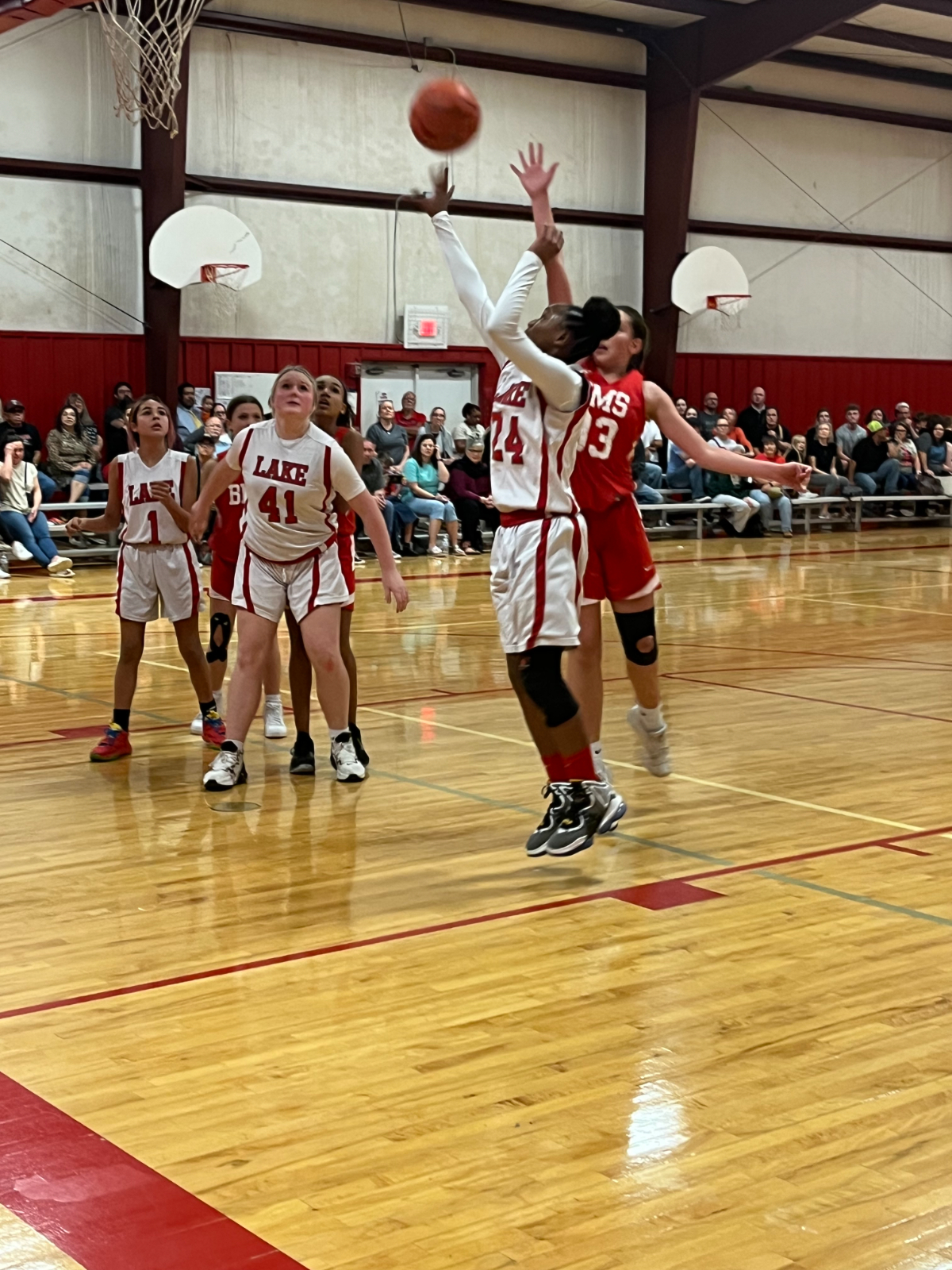 Lake Belton - Team Home Lake Belton Broncos Sports